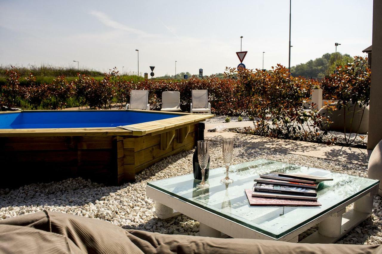 Home Suites Home Salionze ภายนอก รูปภาพ