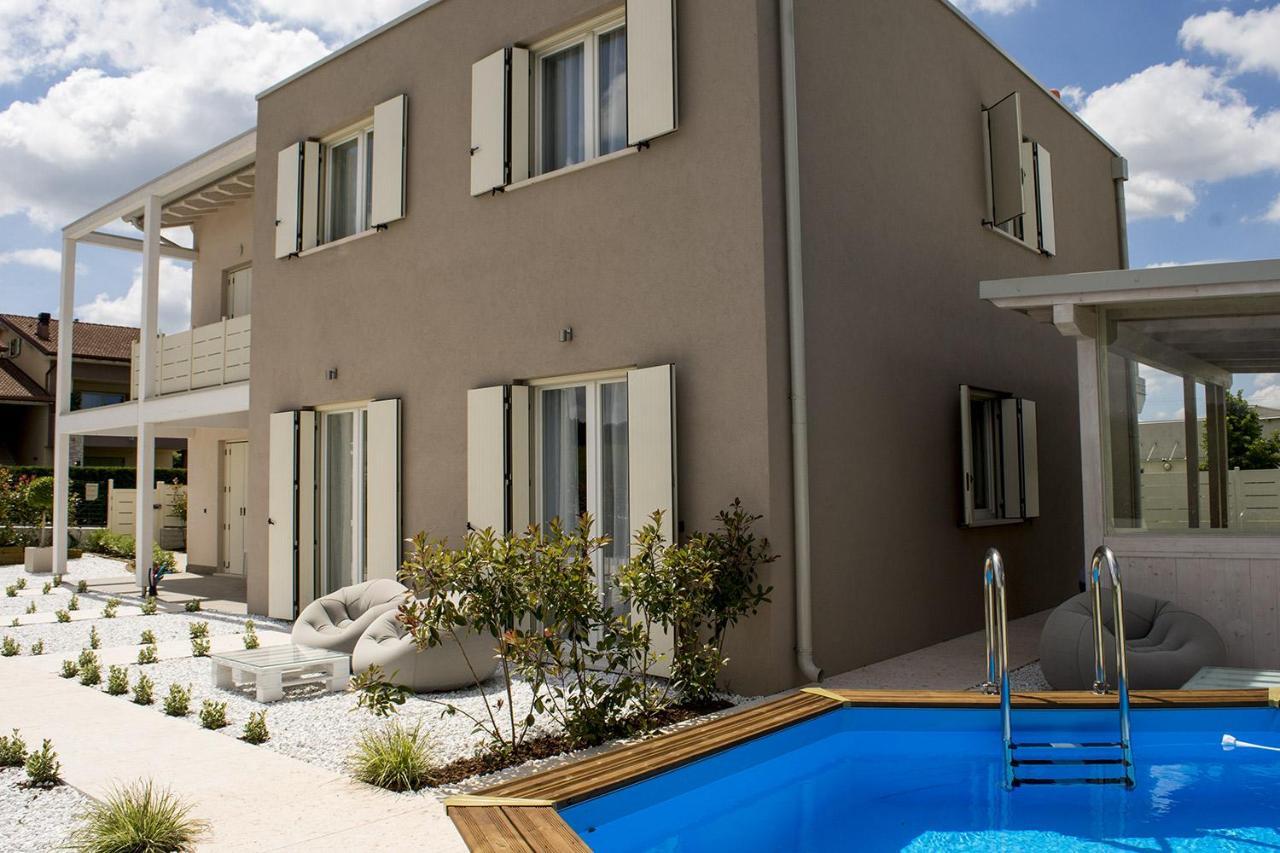 Home Suites Home Salionze ภายนอก รูปภาพ